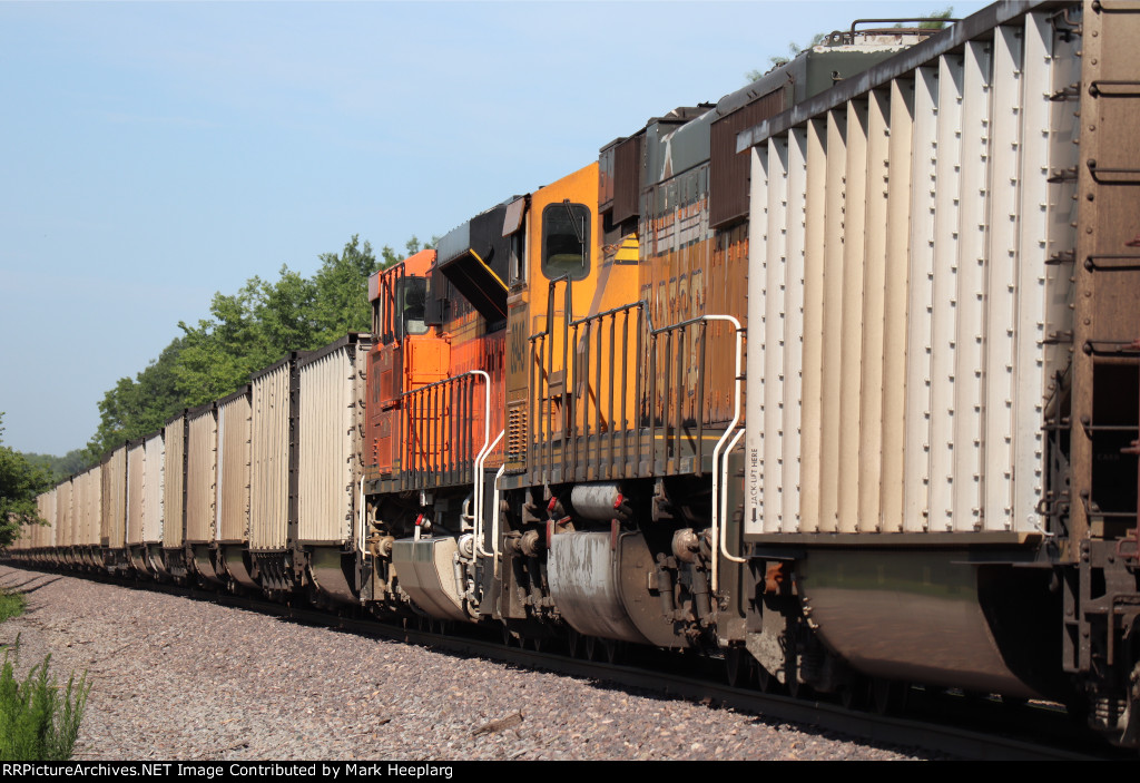 BNSF 8949